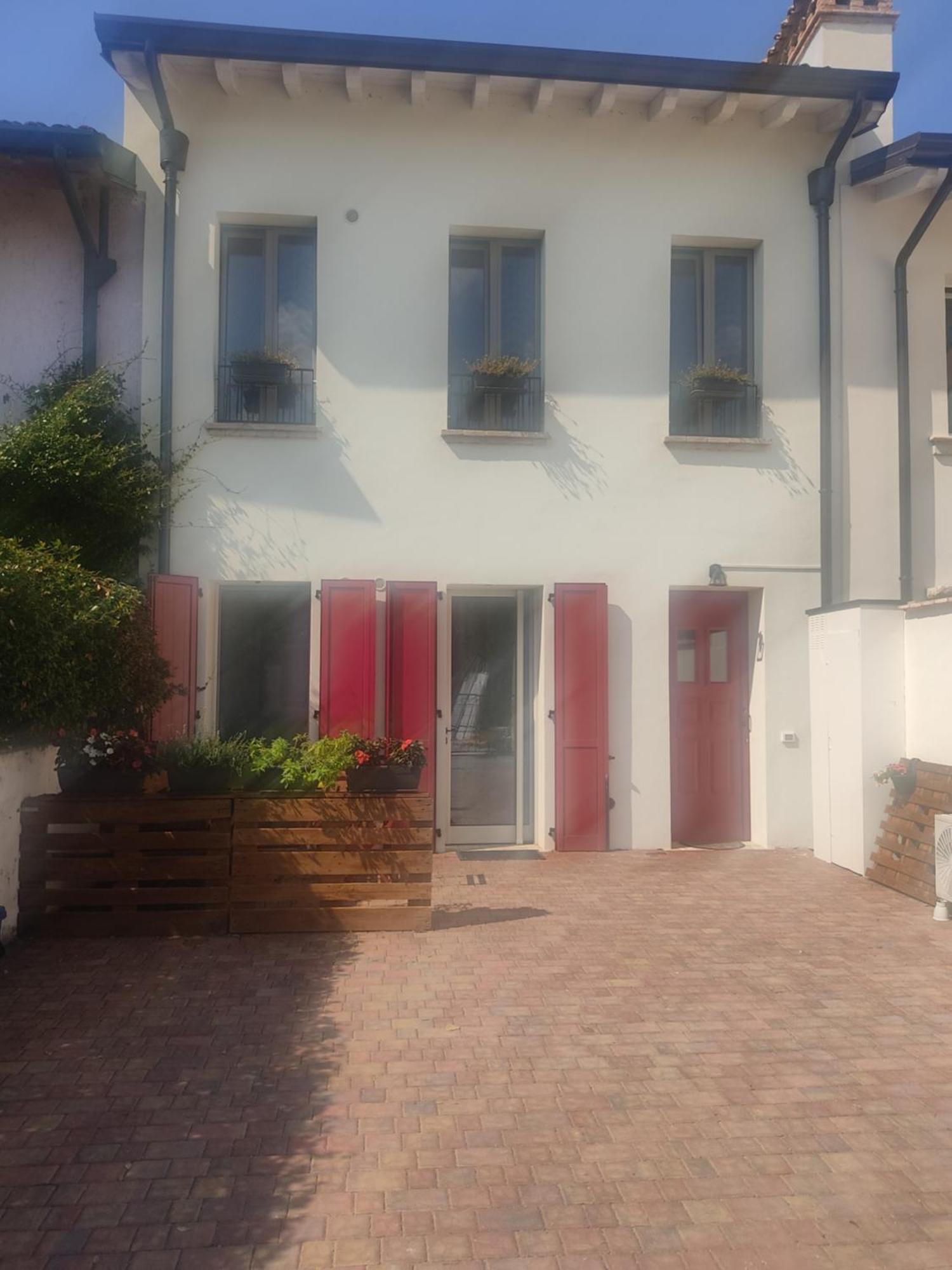 La Casa Di Paolina - Affitti Brevi Appartement Desenzano del Garda Buitenkant foto